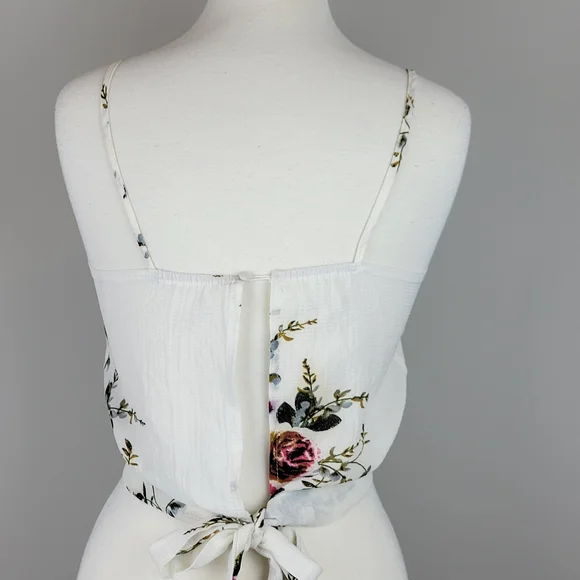 Floral Top - Picture 4 of 5